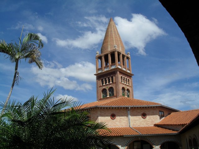 Kloster Marianela in Atyra